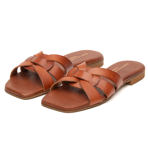 FLAT SANDALS