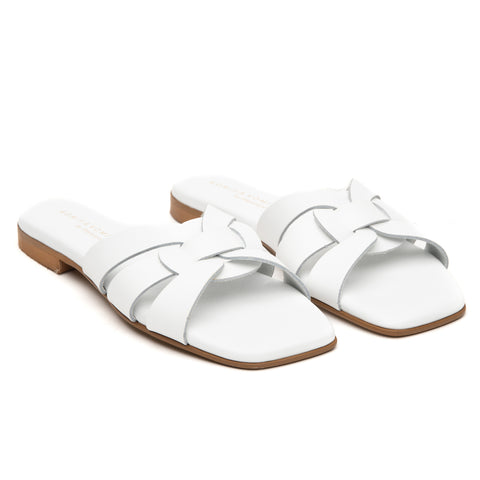 FLAT SANDALS