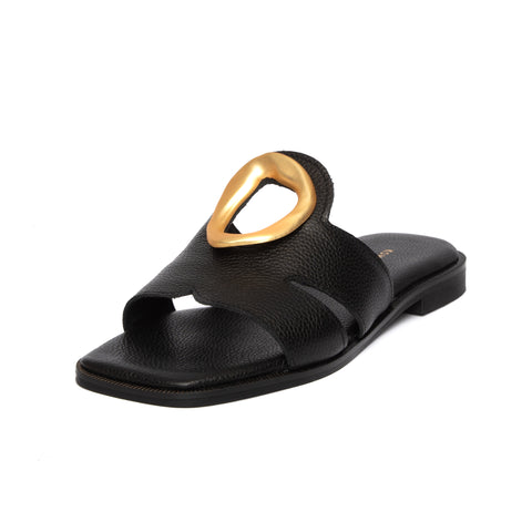 FLAT SANDALS