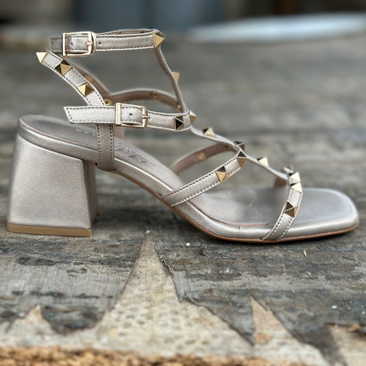 HEEL SANDALS