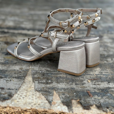 HEEL SANDALS